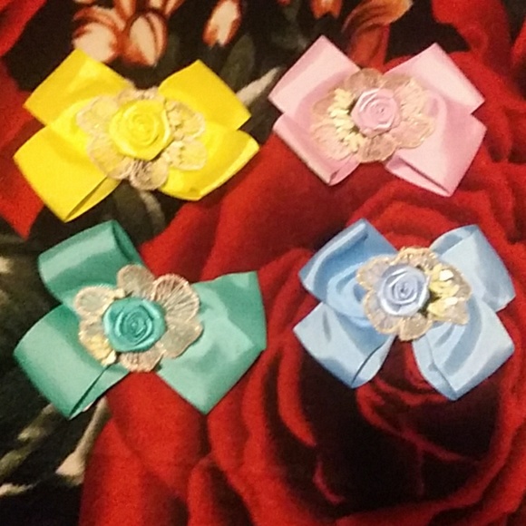 Bows - Picture 2 of 3